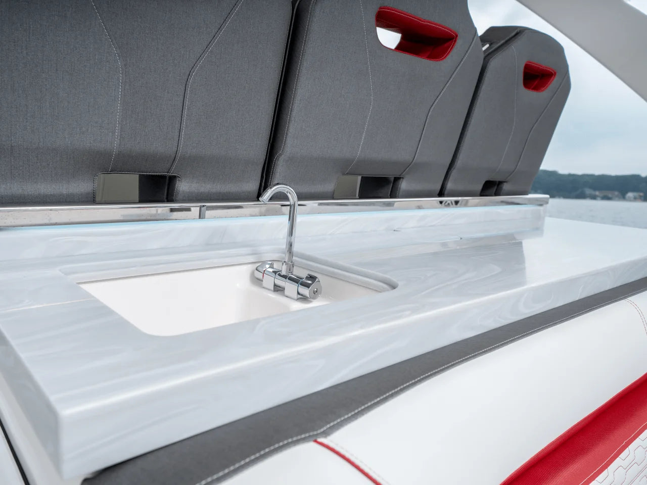 2025 Tiara Yachts LS 34 34.0 feet, Inuvik, Northwest Territories #46