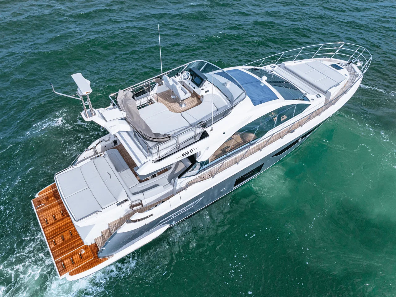 2025 Azimut S6 60.0 feet, St. Petersburg, Florida #25