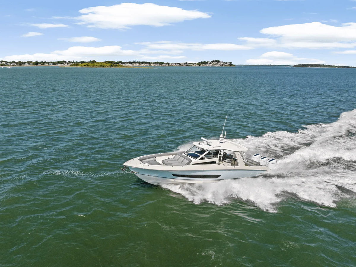 2026 Boston Whaler 420 Outrage 42.0 feet, Quincy, MA #76