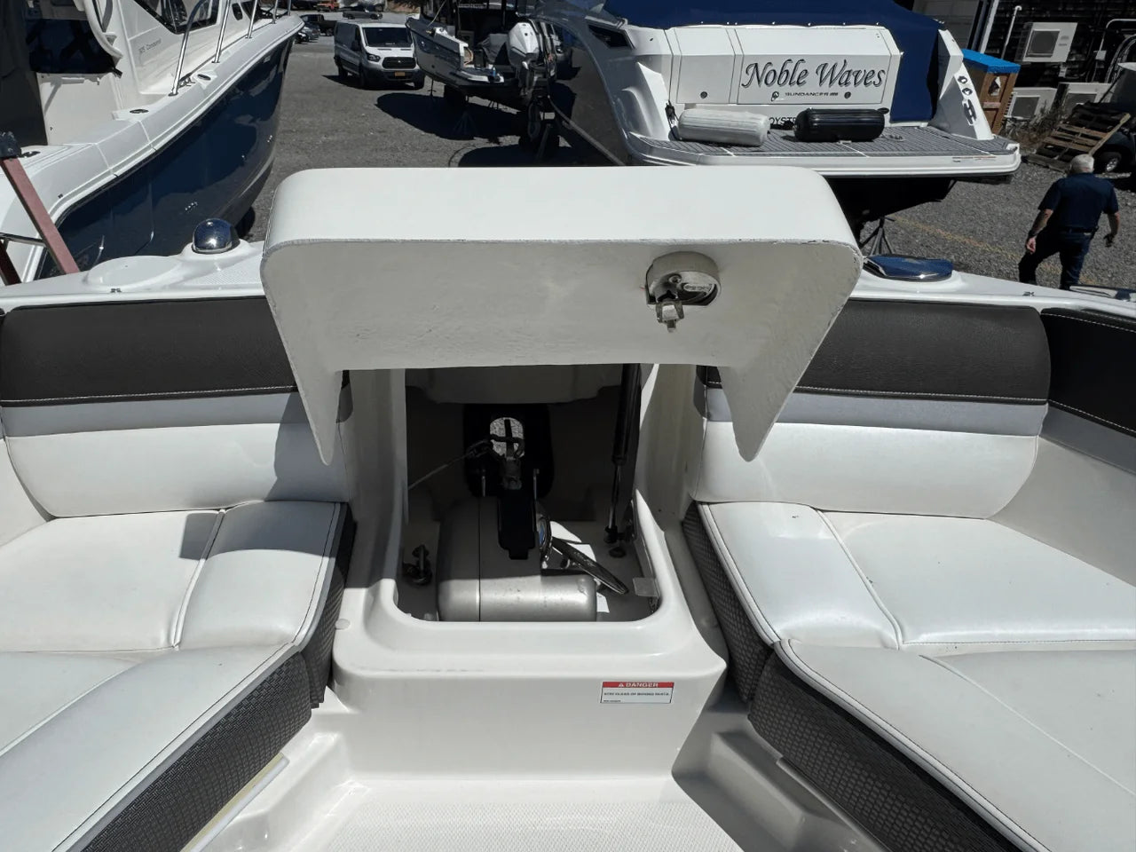 2017 Sea Ray SLX 350 OB 35.0 feet, Washington, Connecticut #40