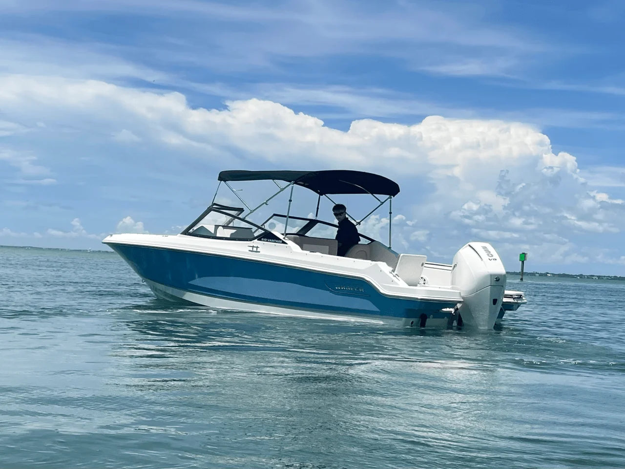 2025 Boston Whaler 210 Vantage 21.0 feet, Sarasota, Florida #8