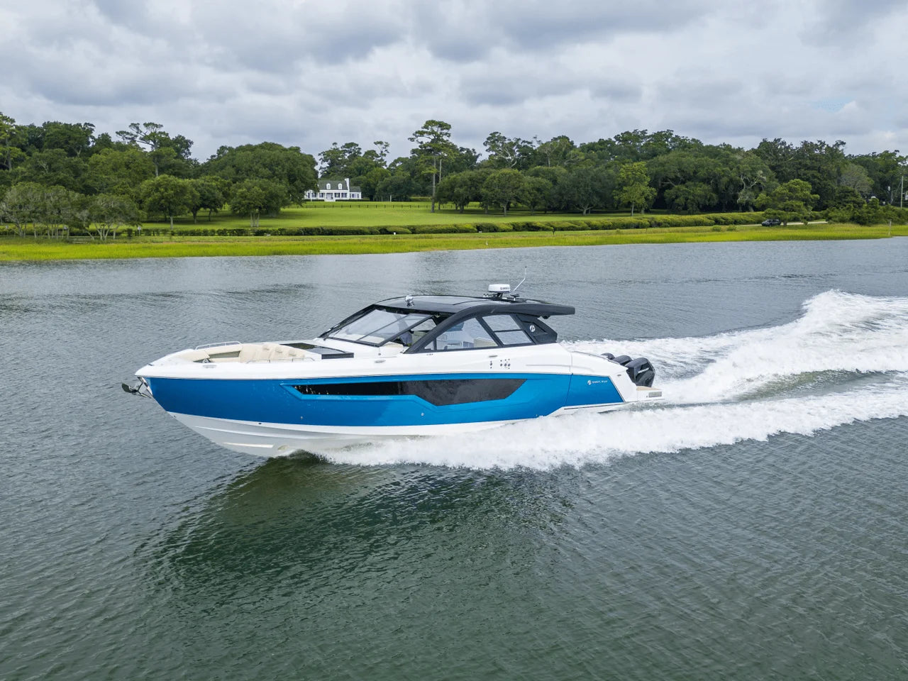 2026 Cruisers Yachts 50GLS OB 50.0 feet, Wrightsville Beach, North Carolina #6