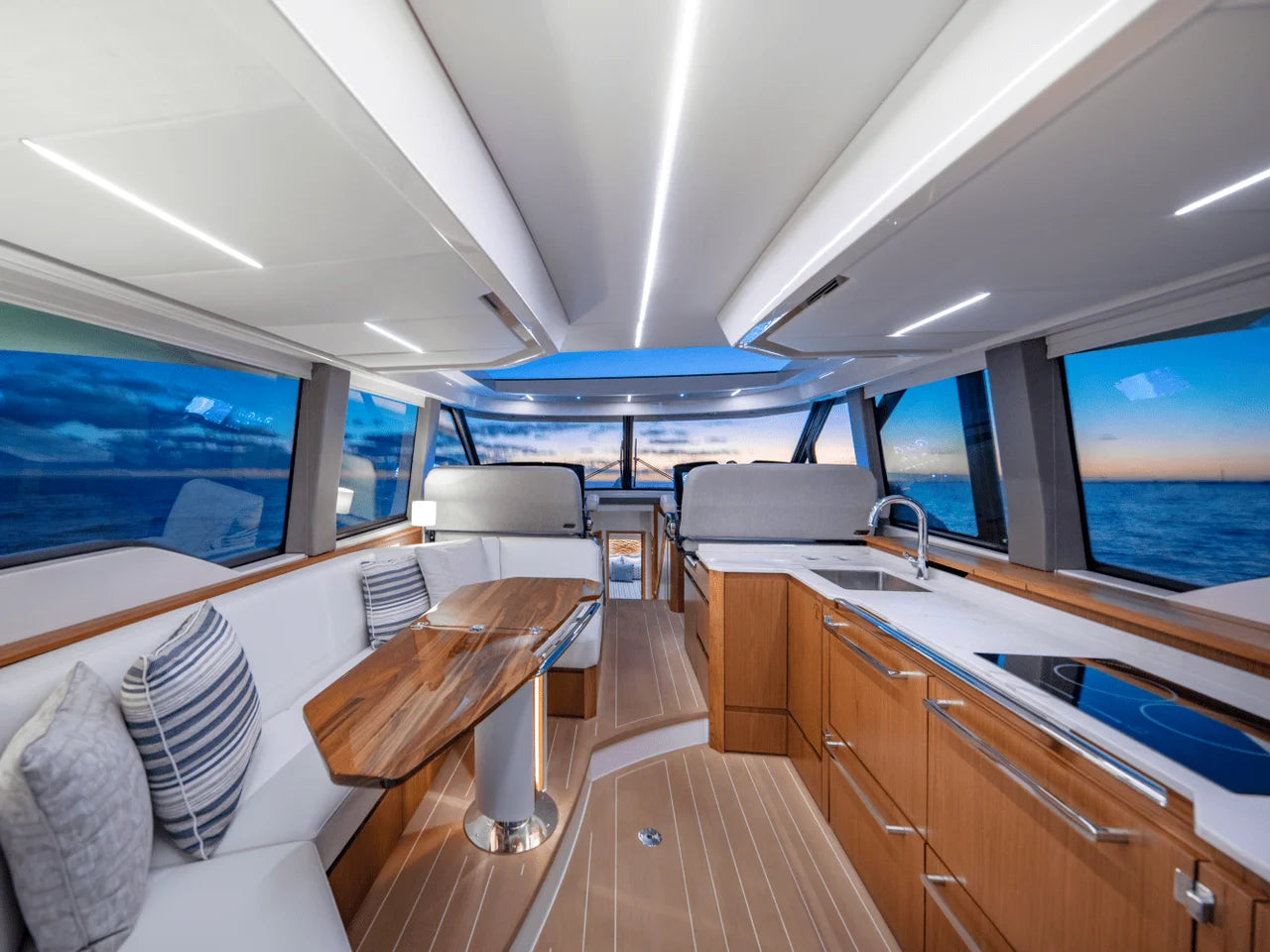 2025 Tiara Yachts EX 60 60.0 feet, Inuvik, Northwest Territories #42
