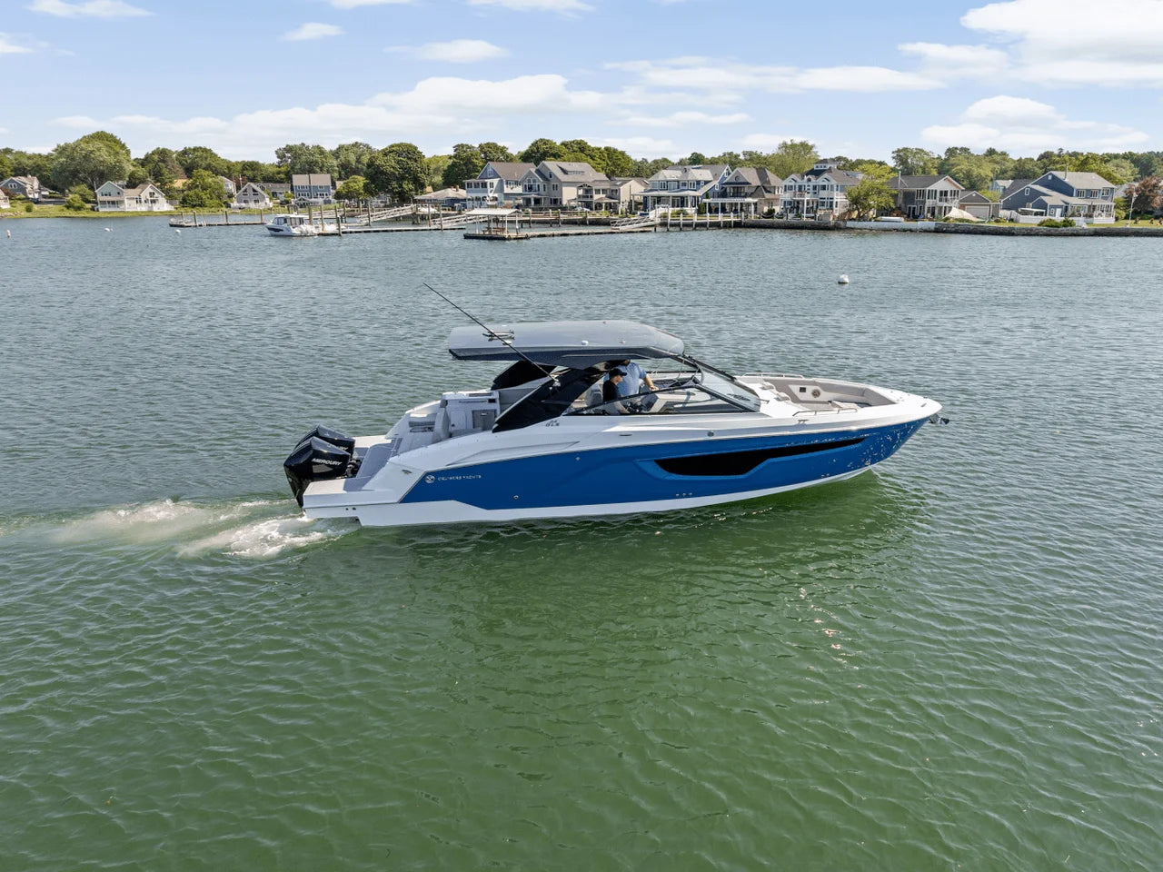 2026 Cruisers Yachts 34 GLS Outboard 34.0 feet, Danvers, Massachusetts #2