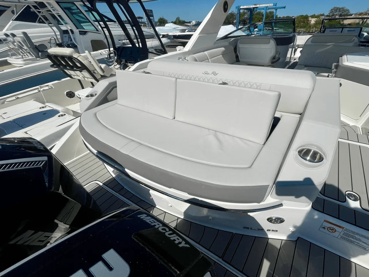 2026 Sea Ray SLX 310 Outboard 31.0 feet, Danvers, Massachusetts #5