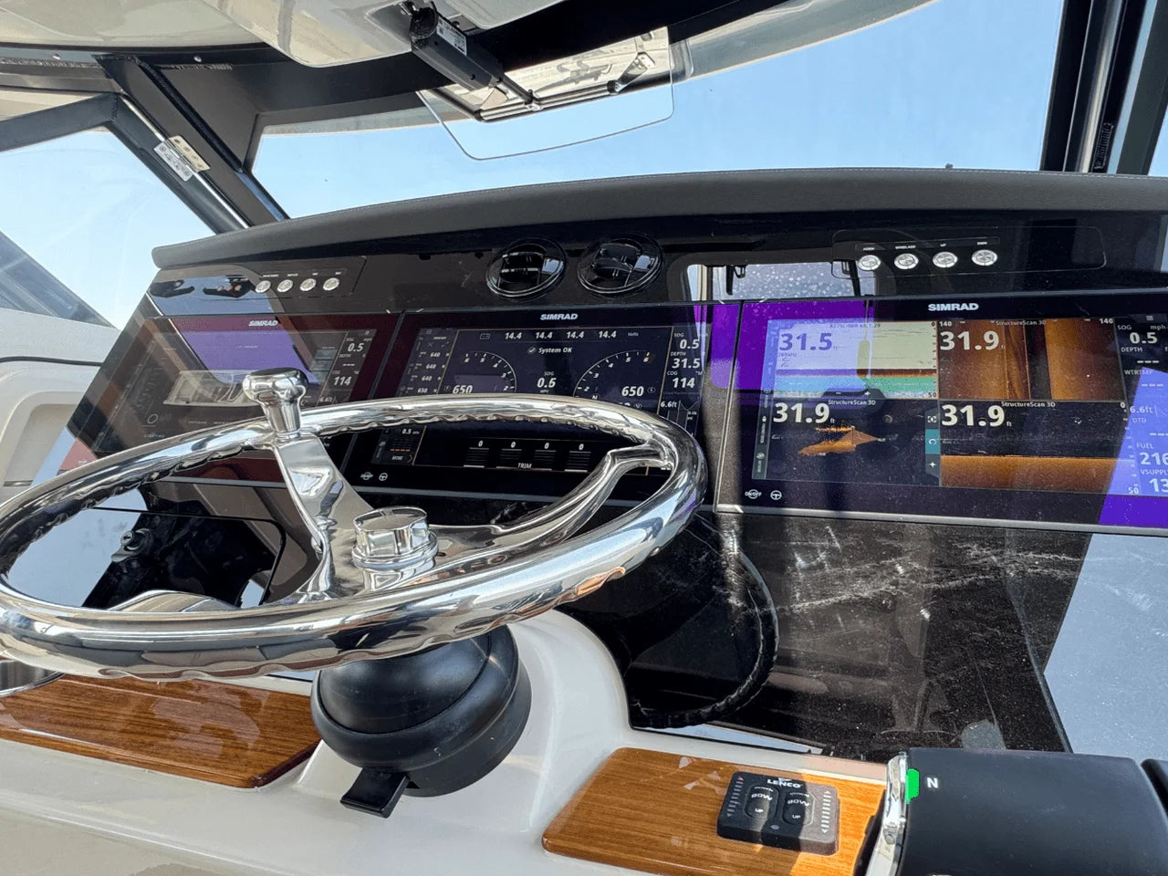 2025 Boston Whaler 380 Realm 38.0 feet, Huntington, NY #38