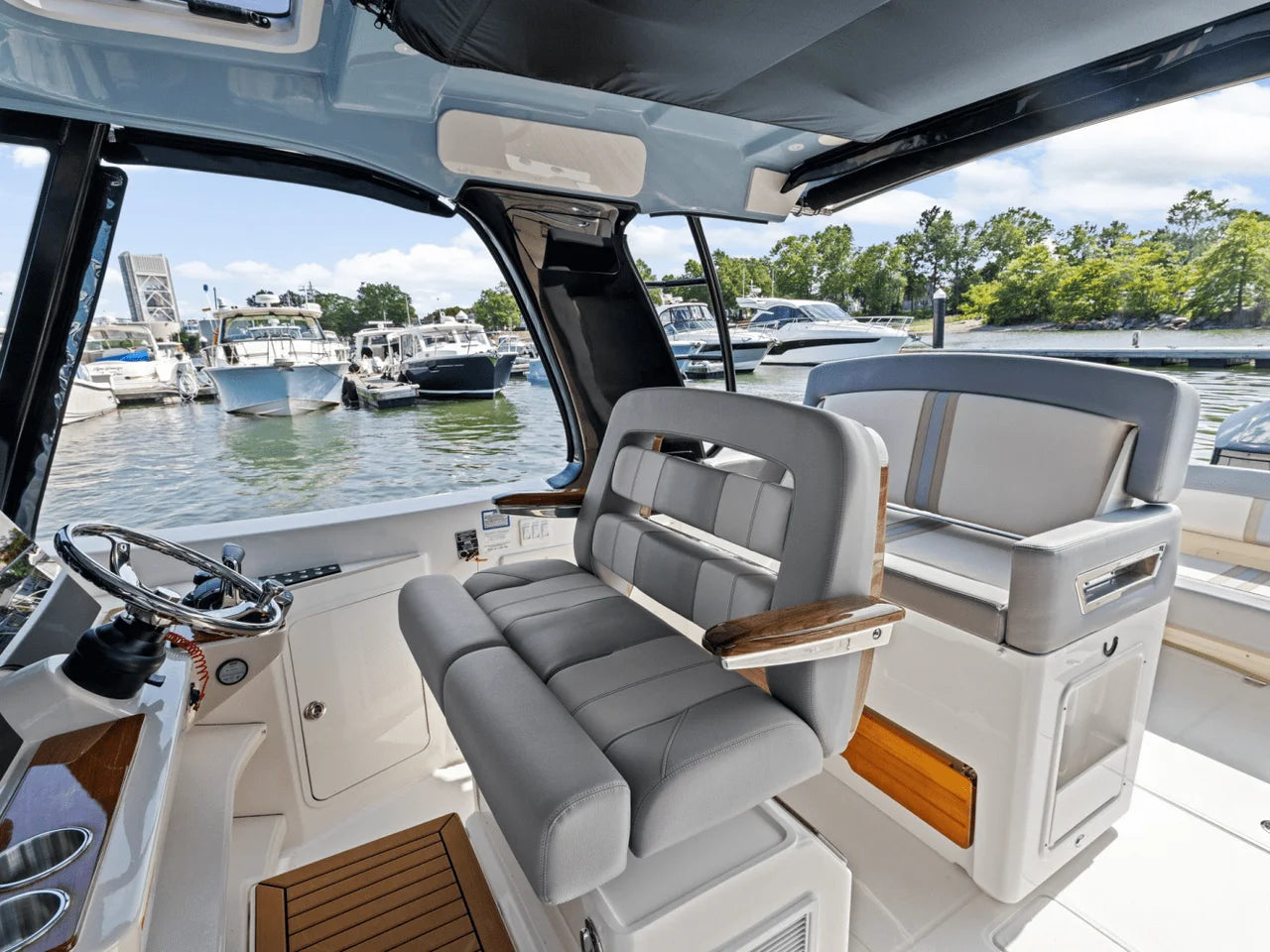 2025 Boston Whaler 380 Realm 38.0 feet, Quincy, MA #20