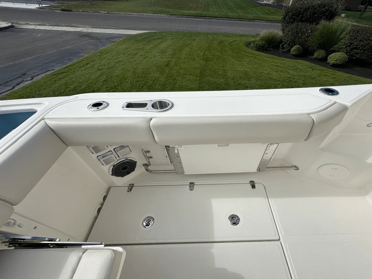 2026 Boston Whaler 325 Conquest 32.0 feet, Ocean View, NJ #14