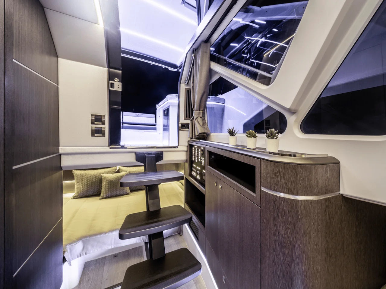 2024 Galeon 325 GTO 32.0 feet, Stuart, Florida #35