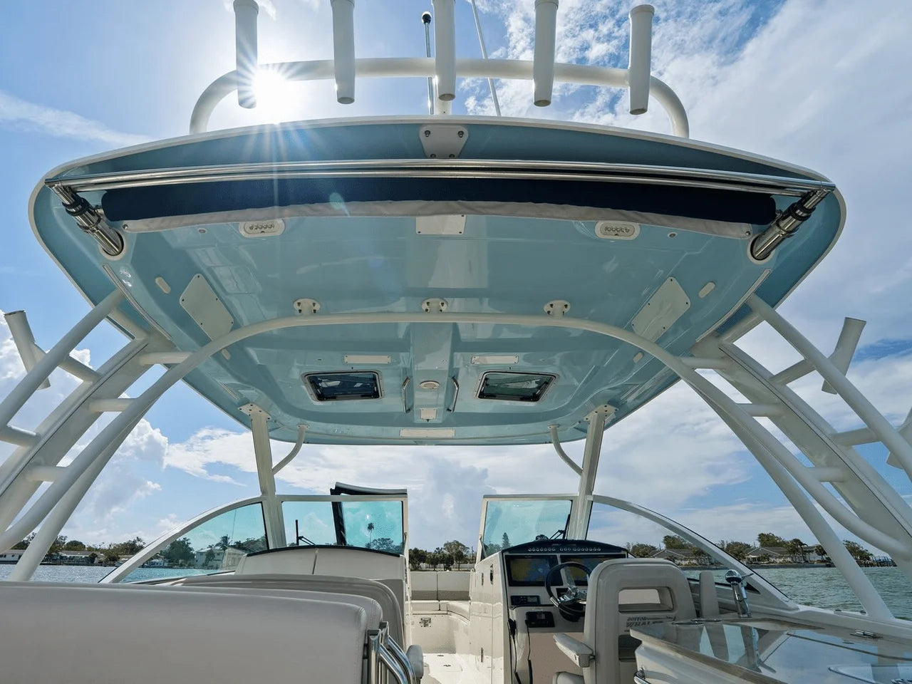 2020 Boston Whaler 320 VANTAGE 33.0 feet, St Petersburg, FL #22