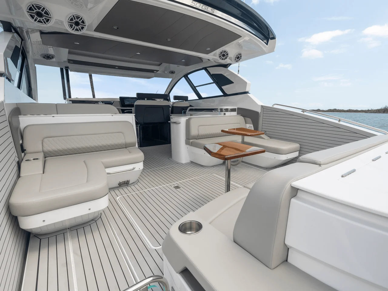 2026 Cruisers Yachts 50 GLS 50.0 feet, Inuvik, Northwest Territories #65