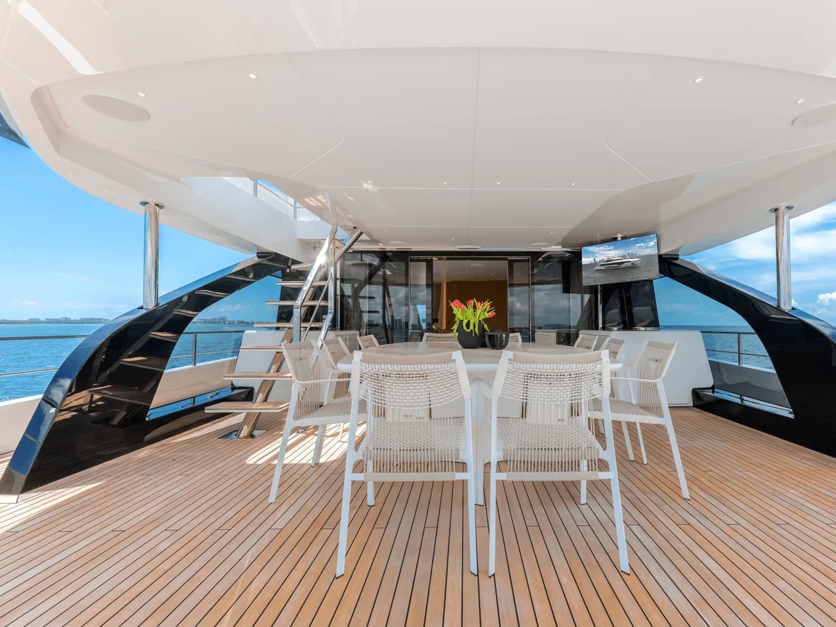 2027 Azimut Grande 36M 115.0 feet, Inuvik, Northwest Territories #65
