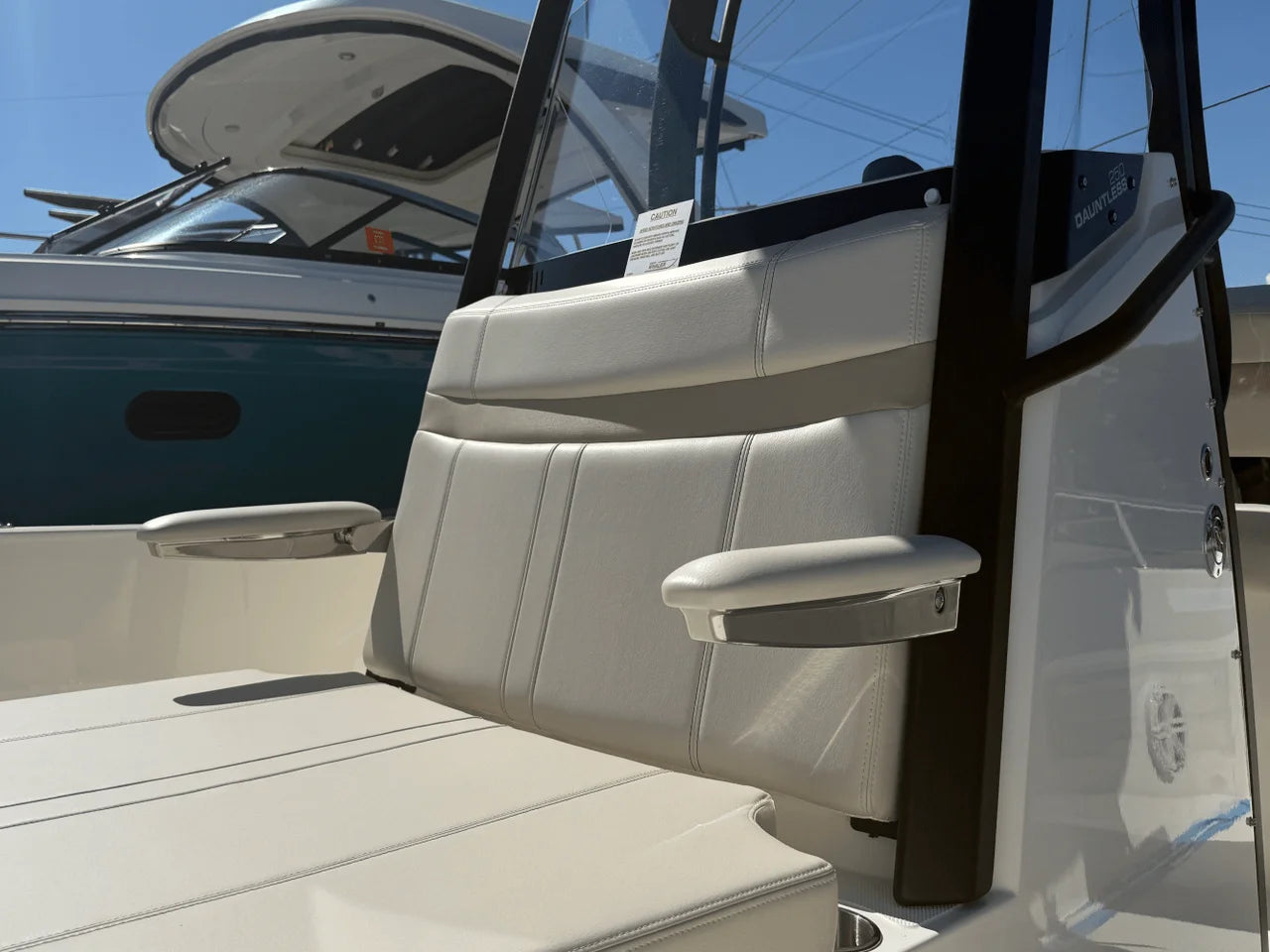 2026 Boston Whaler 250 Dauntless 25.0 feet, Panama City, FL #18