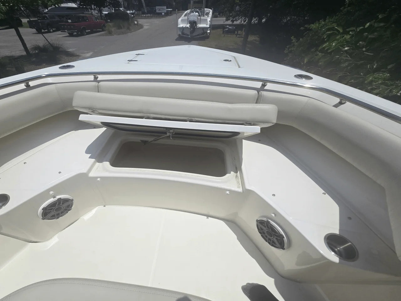 2024 Boston Whaler 280 OUTRAGE 28.0 feet, Charleston, South Carolina #32