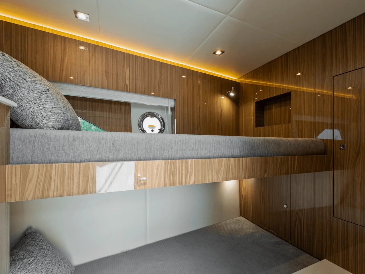 2026 Cruisers Yachts 50 Cantius 50.0 feet, Inuvik, Northwest Territories #133