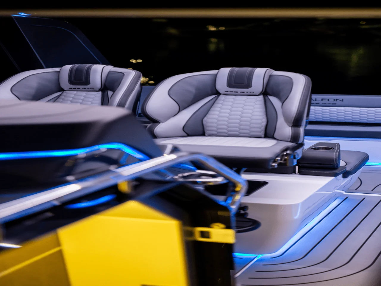 2026 Galeon 335 GTO 33.0 feet, Inuvik, Northwest Territories #68