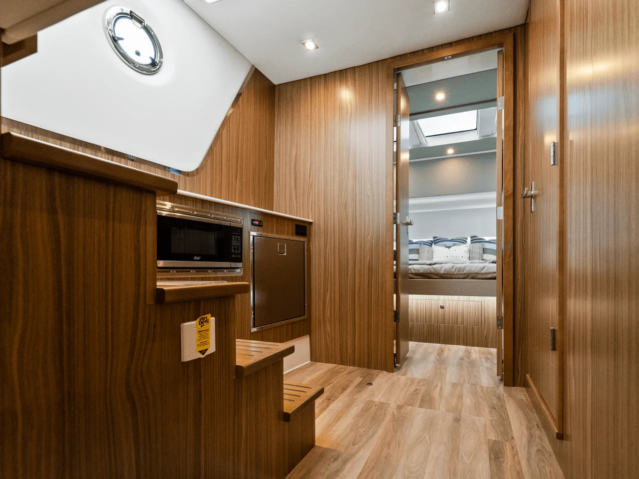 2026 Cruisers Yachts 50 GLS 50.0 feet, Inuvik, Northwest Territories #27