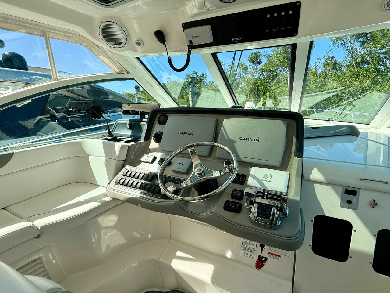 2013 Boston Whaler 345 CONQUEST 34.0 feet, Fort Myers, FL #34
