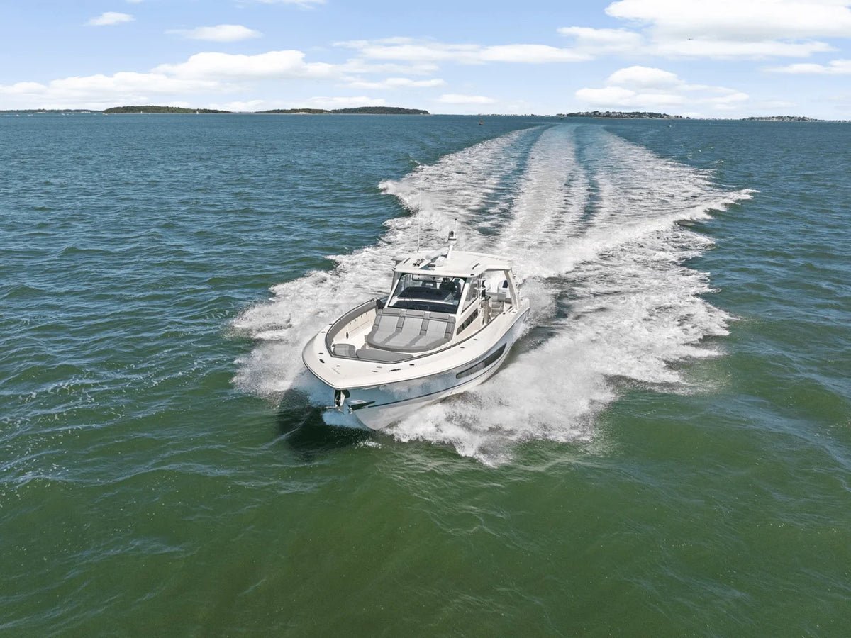 2026 Boston Whaler 420 Outrage 42.0 feet, Quincy, MA #77