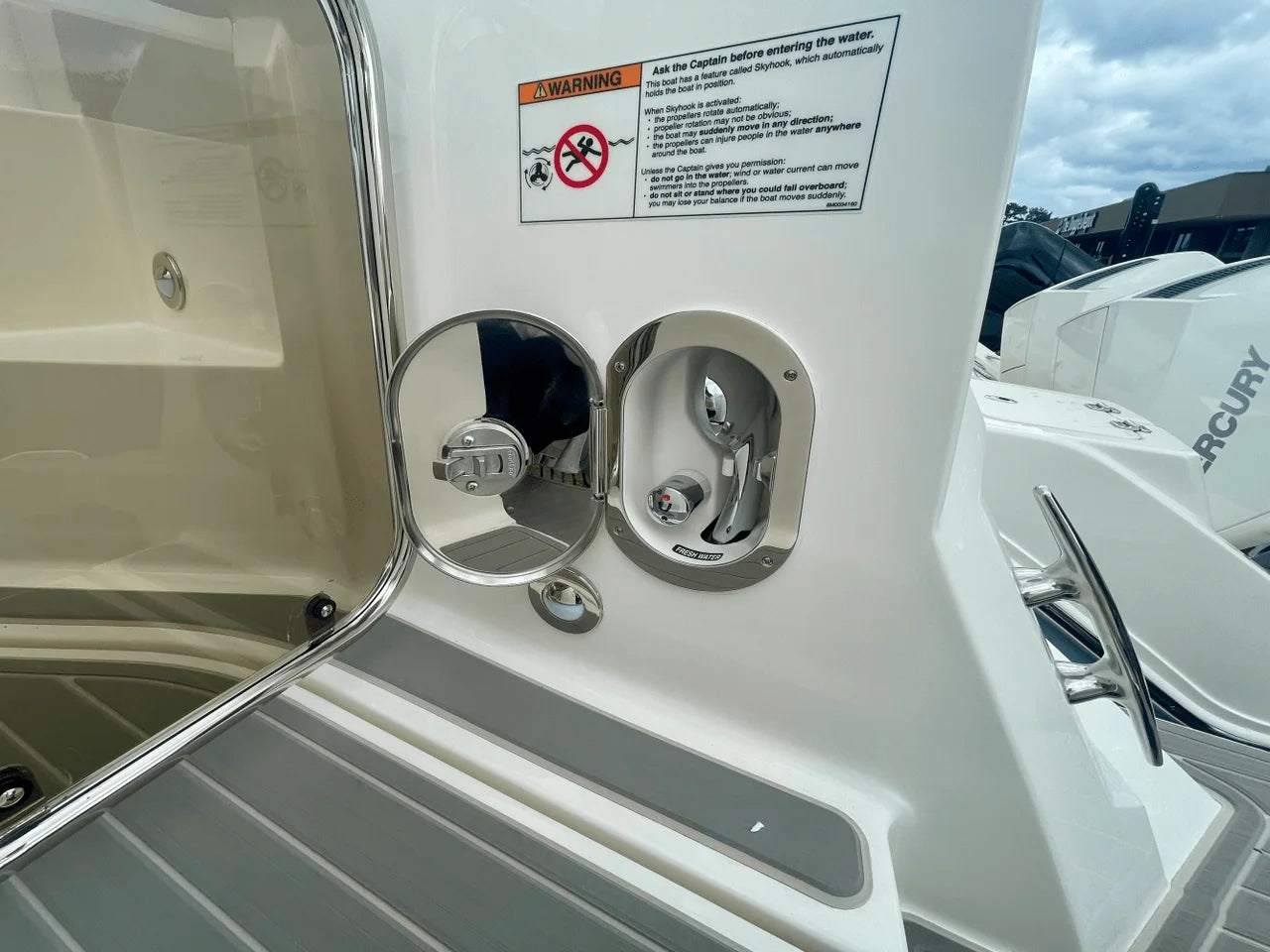 2026 Sea Ray Sundancer 320 Outboard 32.0 feet, Danvers, Massachusetts #2