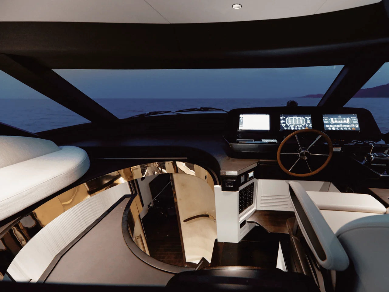 2026 Azimut Magellano 25M 83.0 feet, Inuvik, Northwest Territories #18