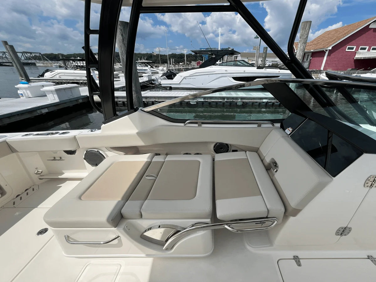 2026 Boston Whaler 240 Vantage 24.0 feet, Westbrook, Connecticut #7