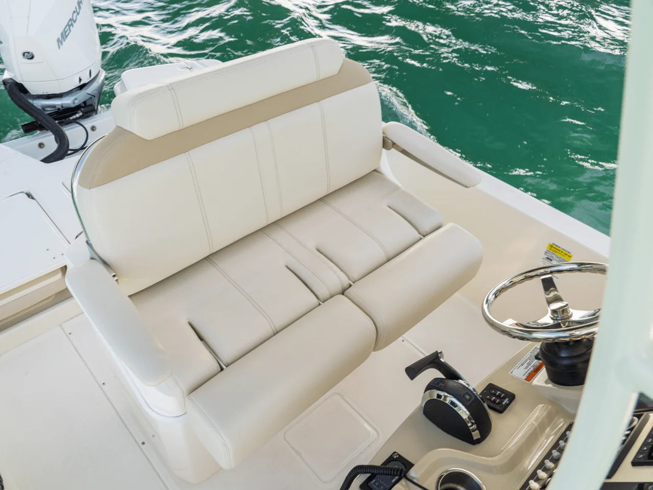 2027 Boston Whaler 250 Dauntless 25.0 feet, Naples, Florida #54