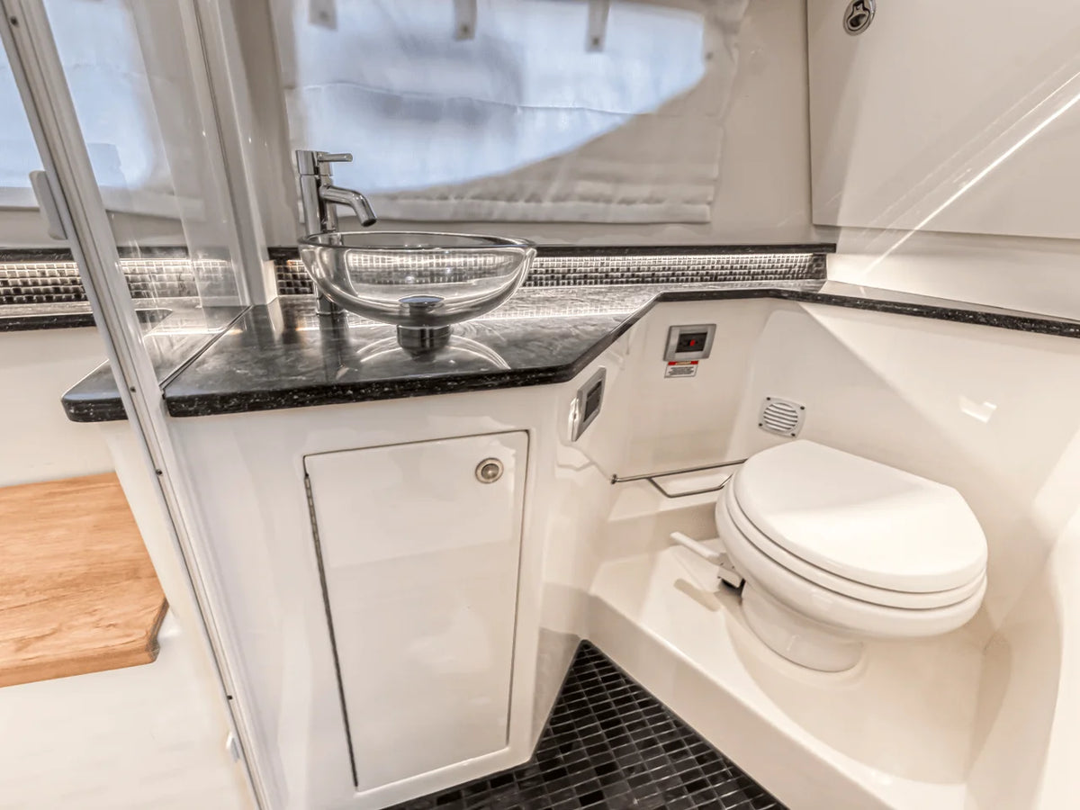 2022 Sea Ray 370 SUNDANCER OUTBOARD 37.0 feet, Highland Beach, FL, FL #41