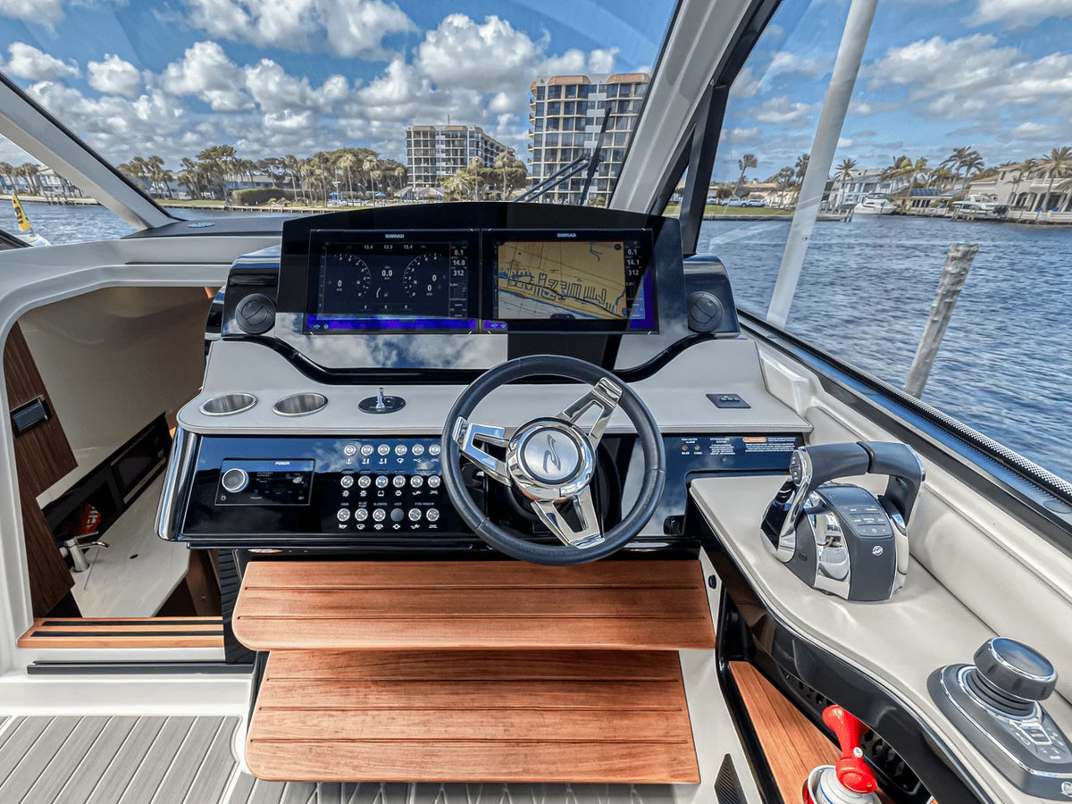 2022 Sea Ray 370 SUNDANCER OUTBOARD 37.0 feet, Highland Beach, FL, FL #12