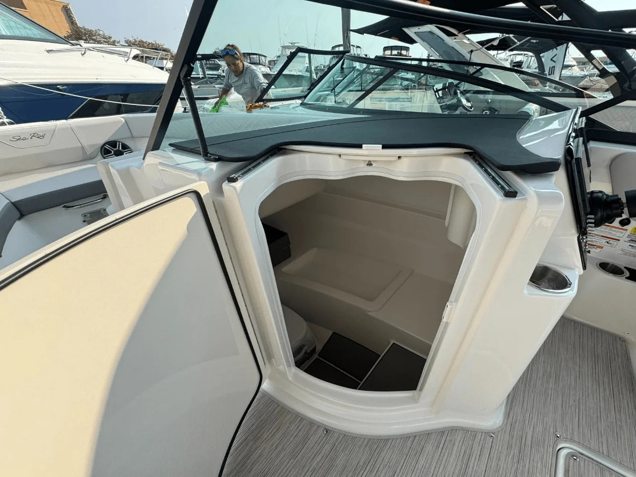 2026 Sea Ray SDX 230 Outboard 23.0 feet, Somers Point, New Jersey #23