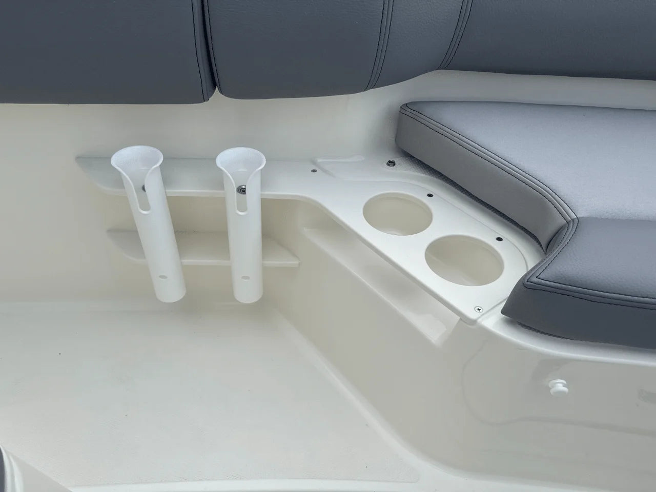 2026 Boston Whaler 230 Outrage 23.0 feet, Huntington, NY #14