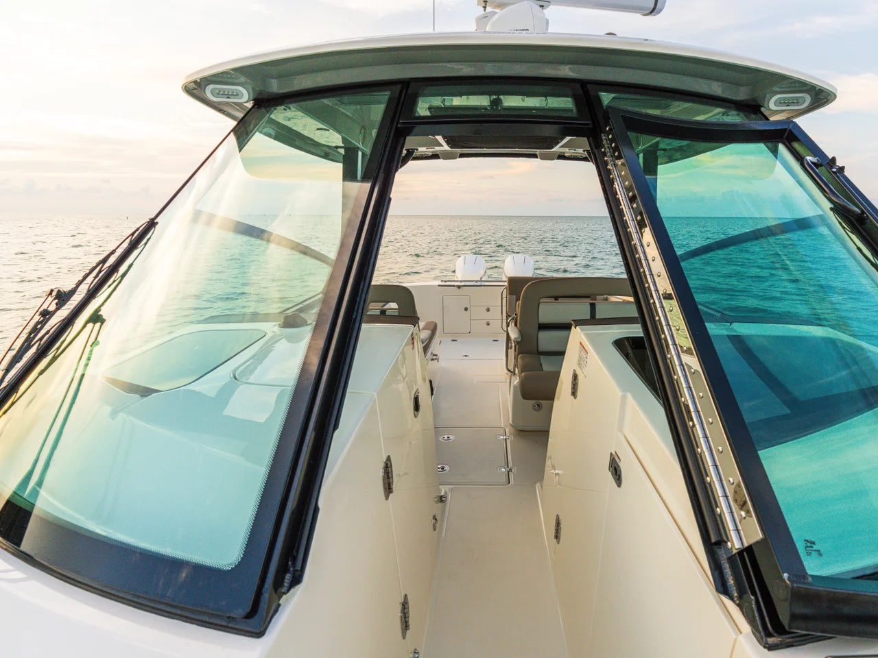 2026 Boston Whaler 330 Vantage 33.0 feet, Naples, Florida #30