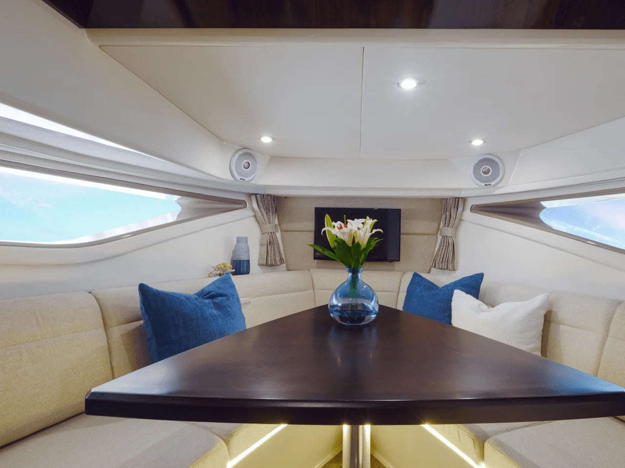 2026 Sea Ray Sundancer 320 Outboard 32.0 feet, Grasonville, MD #20