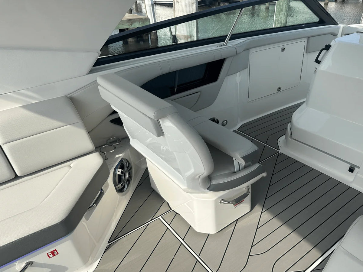 2025 Sea Ray SLX 400 Outboard 40.0 feet, Grasonville, MD #18