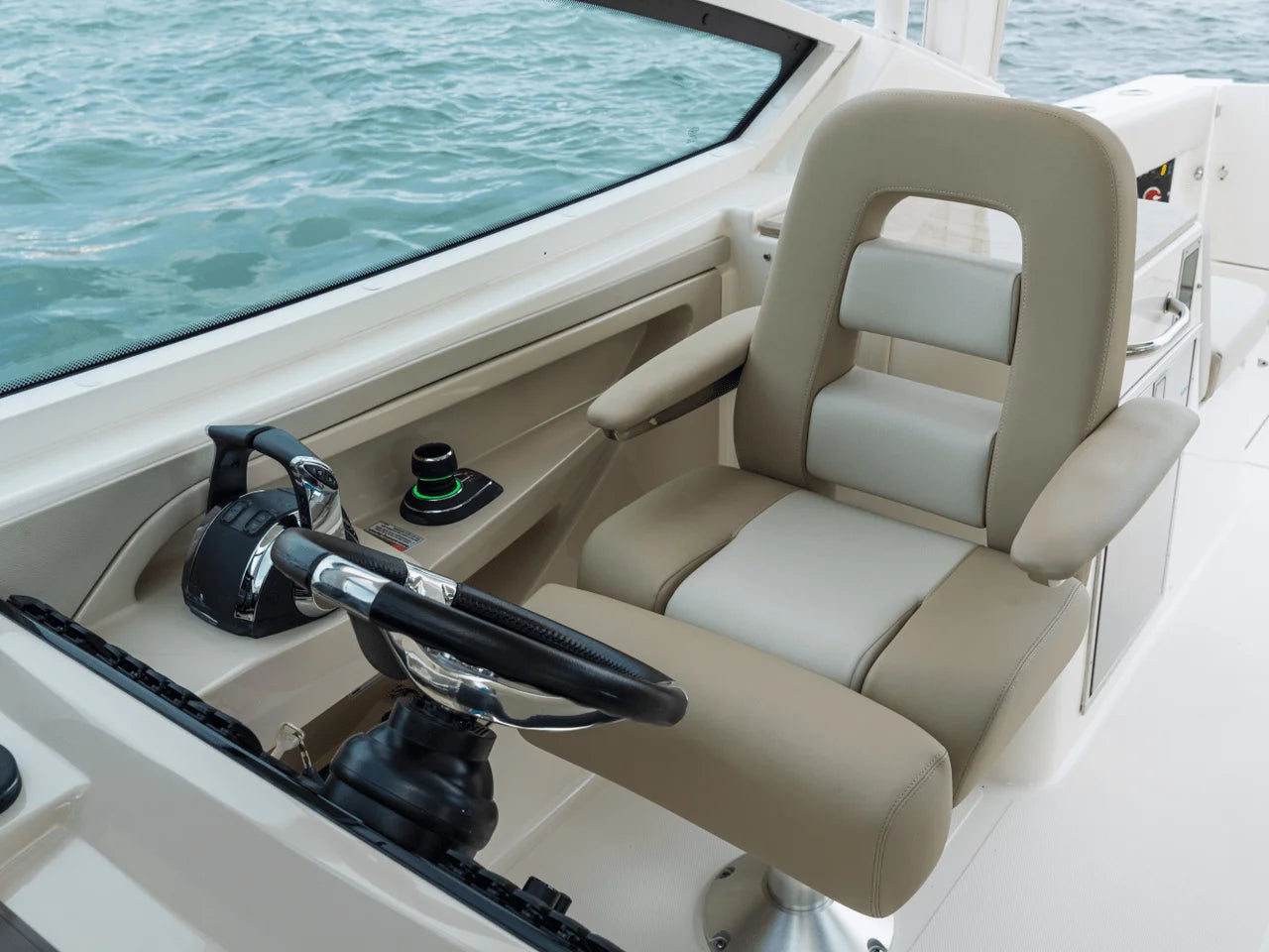 2027 Boston Whaler 280 Vantage 28.0 feet, Panama City Beach, Florida #56