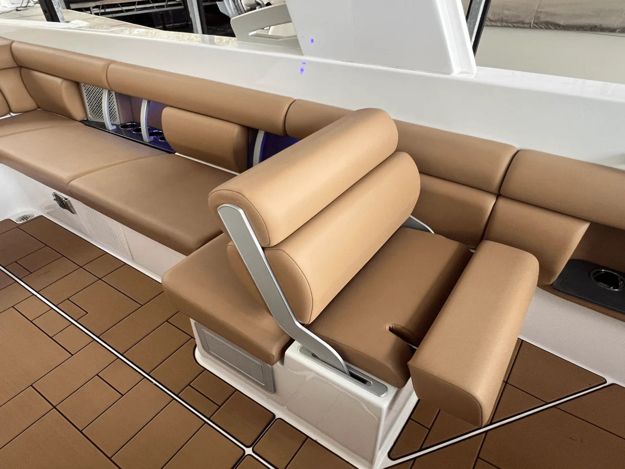 2024 Aviara AV36 Outboard 36.0 feet, Lake Ozark, MO #19