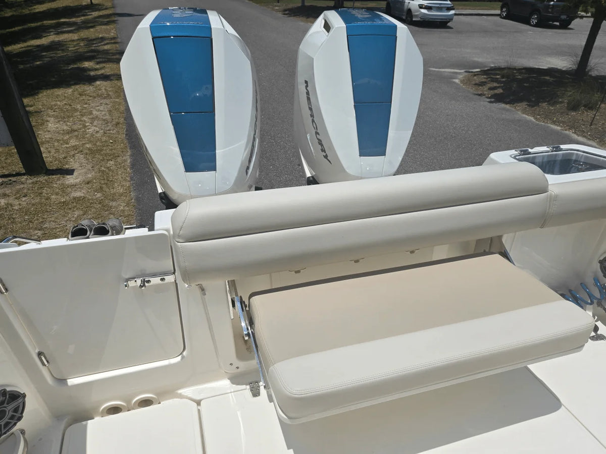 2024 Boston Whaler 280 OUTRAGE 28.0 feet, Charleston, SC #11