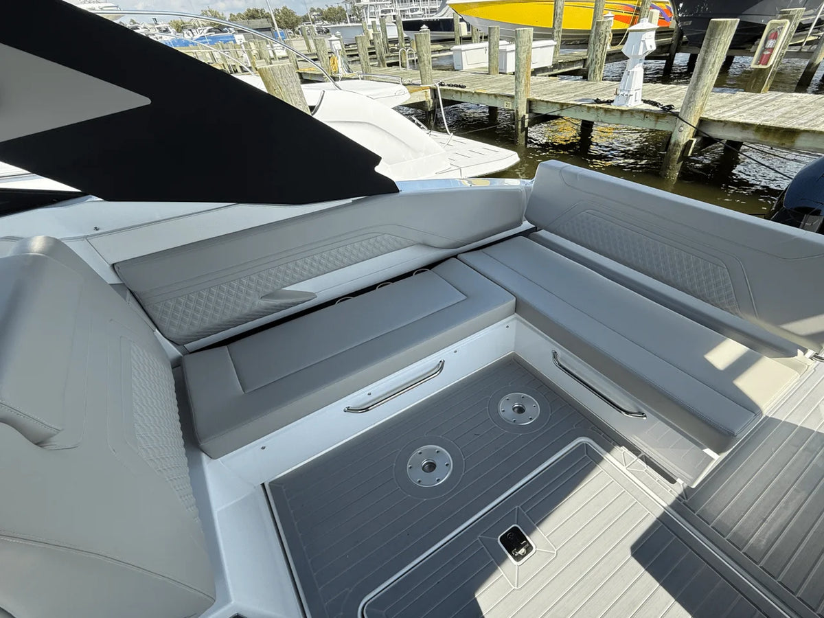 2026 Cruisers Yachts 34 GLS Outboard 34.0 feet, Grasonville, MD #13