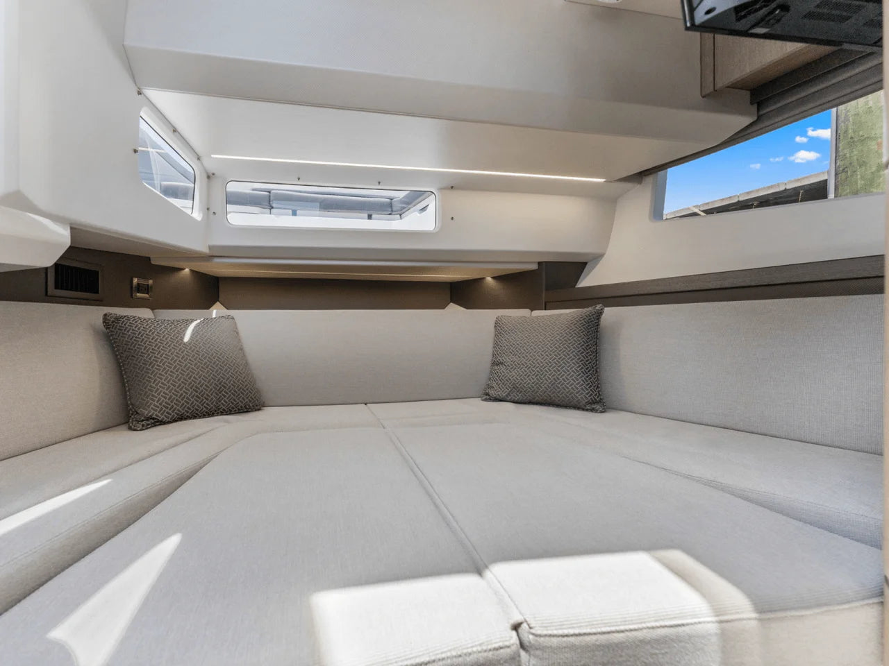 2024 Galeon 325 GTO 32.0 feet, Naples, Florida #46