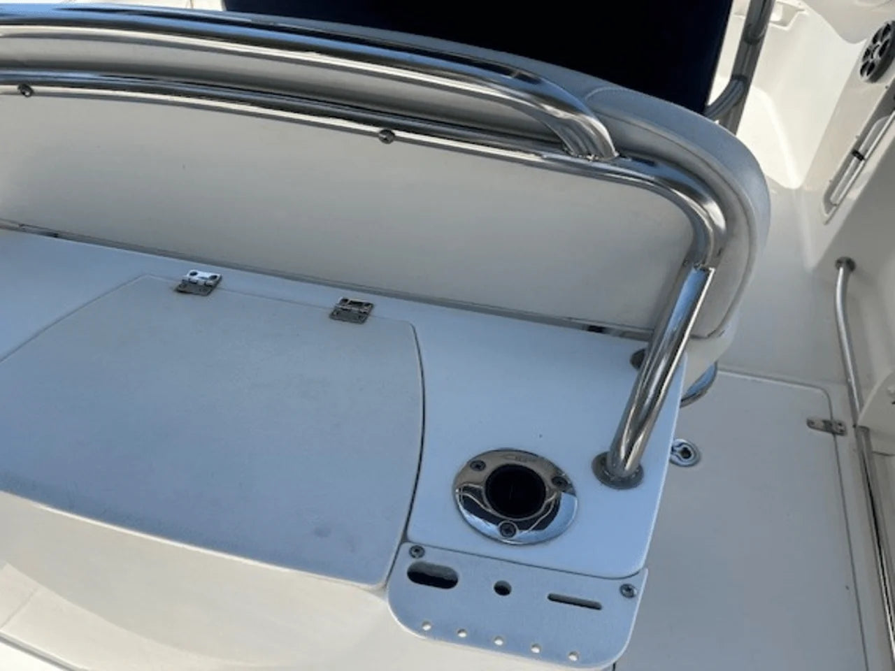 2006 Boston Whaler 240 OUTRAGE 24.0 feet, Wakefield, RI #18