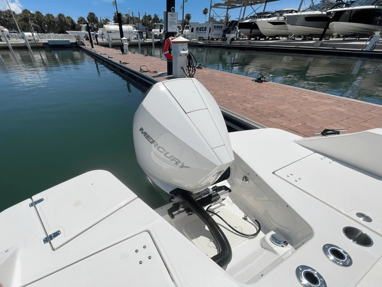 2025 Boston Whaler 210 Vantage 21.0 feet, Sarasota, Florida #31