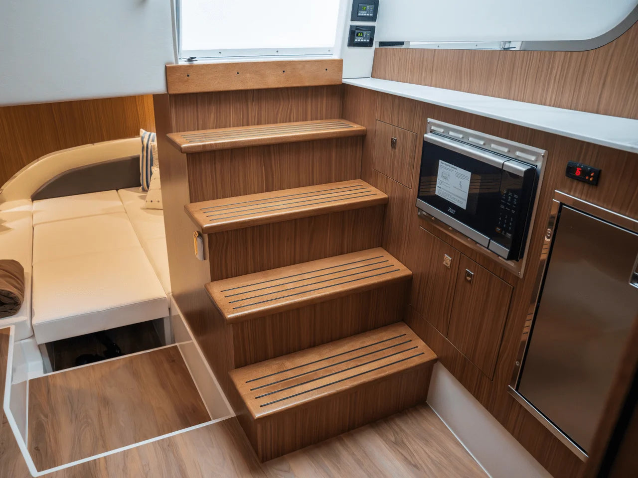 2026 Cruisers Yachts 50GLS OB 50.0 feet, Wrightsville Beach, North Carolina #34