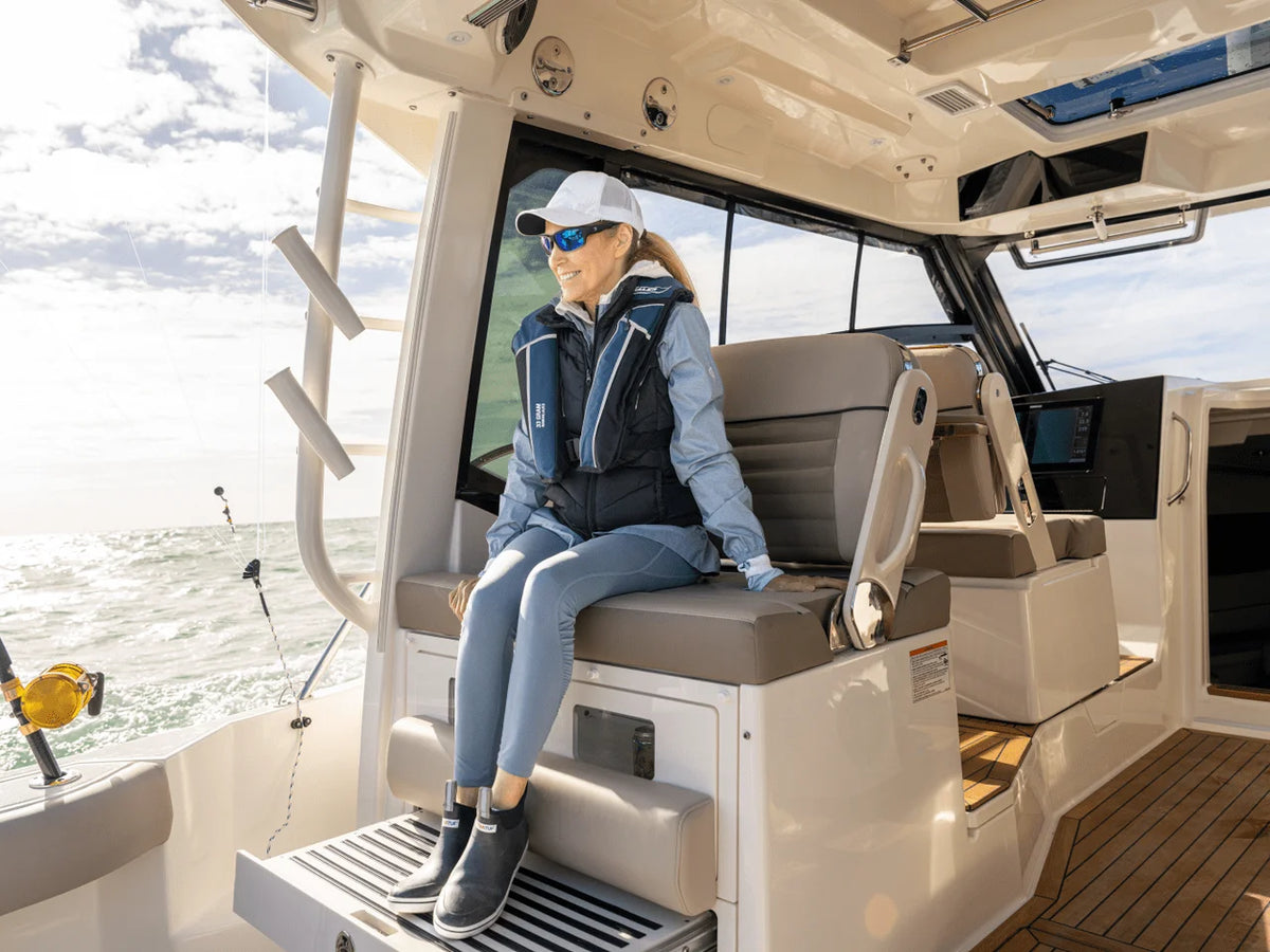 2027 Boston Whaler 365 Conquest 36.0 feet, Inuvik, Northwest Territories #29