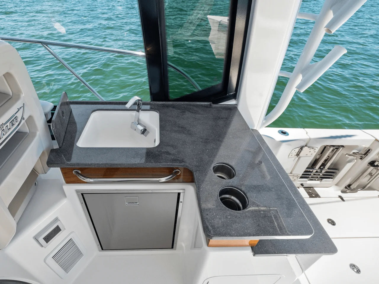 2025 Boston Whaler 365 Conquest 36.0 feet, St Petersburg, FL #78