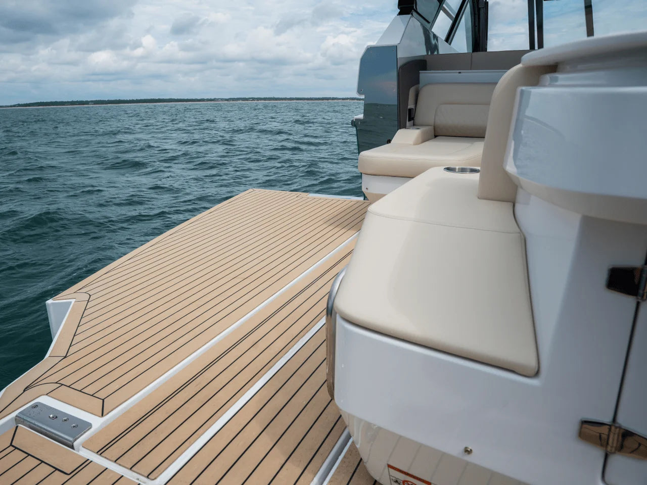 2026 Cruisers Yachts 50GLS OB 50.0 feet, Wrightsville Beach, North Carolina #22