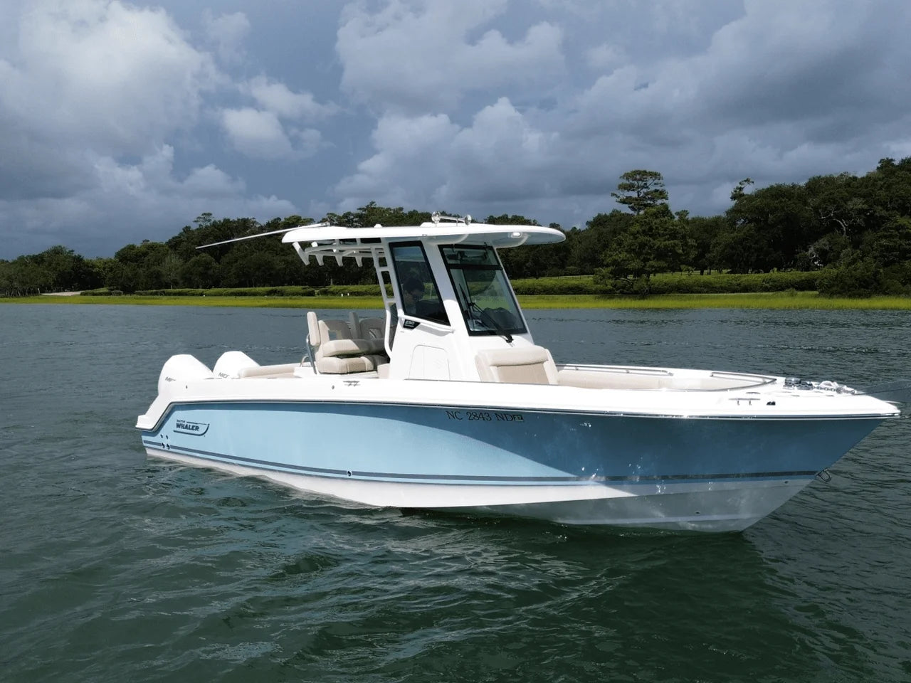2024 Boston Whaler 250 OUTRAGE 25.0 feet, Wrightsville Beach, North Carolina #3