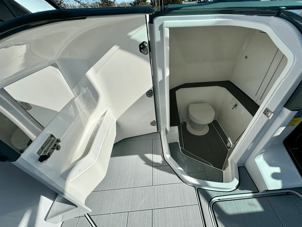 2024 Aviara AV32 Outboard 32.0 feet, Huntington, NY #27