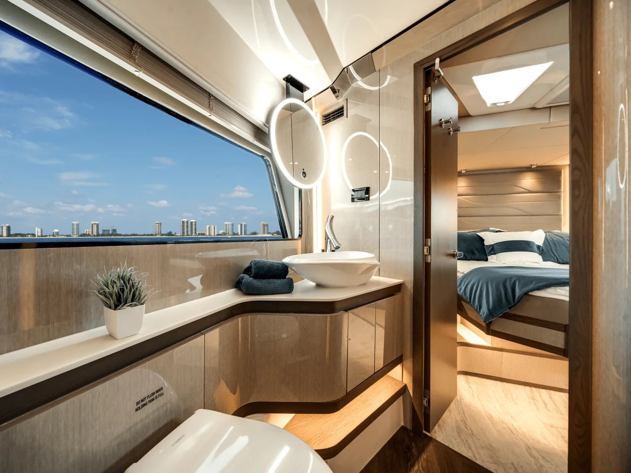 2026 Cruisers Yachts 57 FLY 57.0 feet, Jupiter, Florida #32