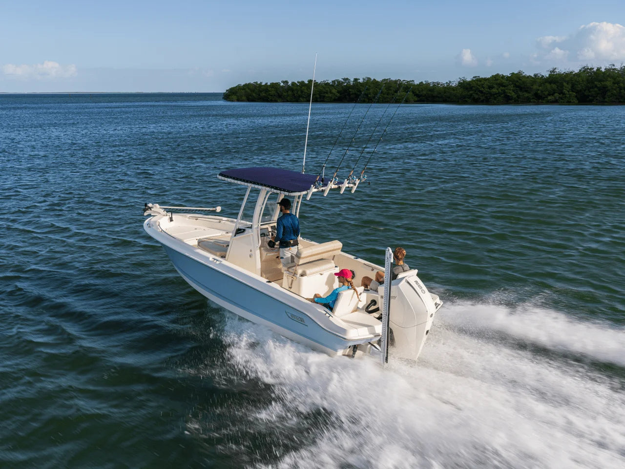 2027 Boston Whaler 220 Dauntless 22.0 feet, Naples, Florida #9