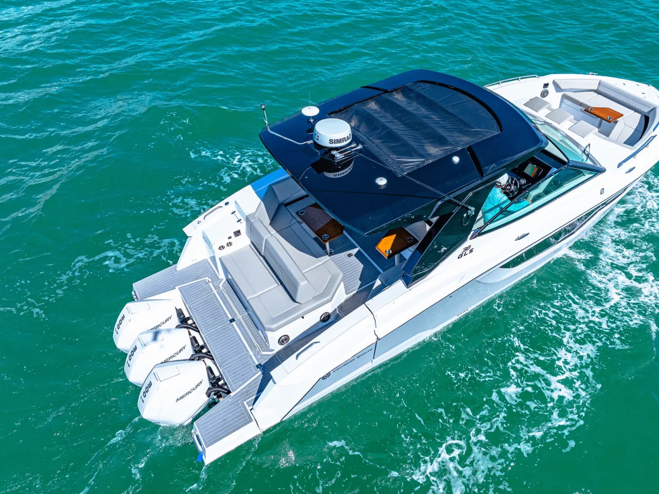 2025 Cruisers Yachts 38 GLS Outboard 38.0 feet, Venice, Florida #23